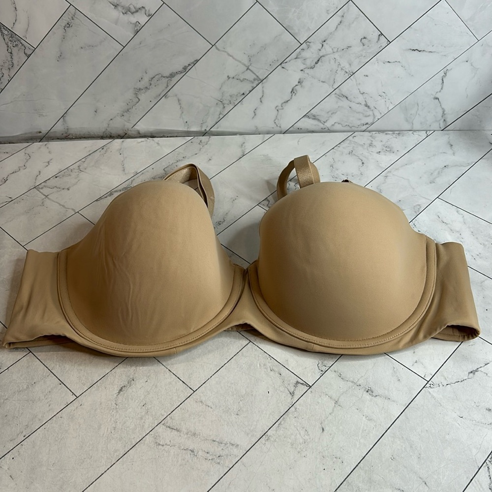NWOT Cacique Lane Bryant Womans Bra Nude Lightly Lined Multiway UNDERWIRE 44C